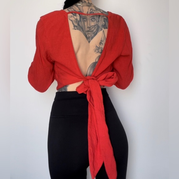 lot 2 blouses - Picture 3 of 3